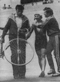 С. Копылов (в центре) бронзовый призер в спринте