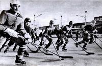 Юные хоккеисты в СДЮСШ шахтерского города Инта Коми АССР